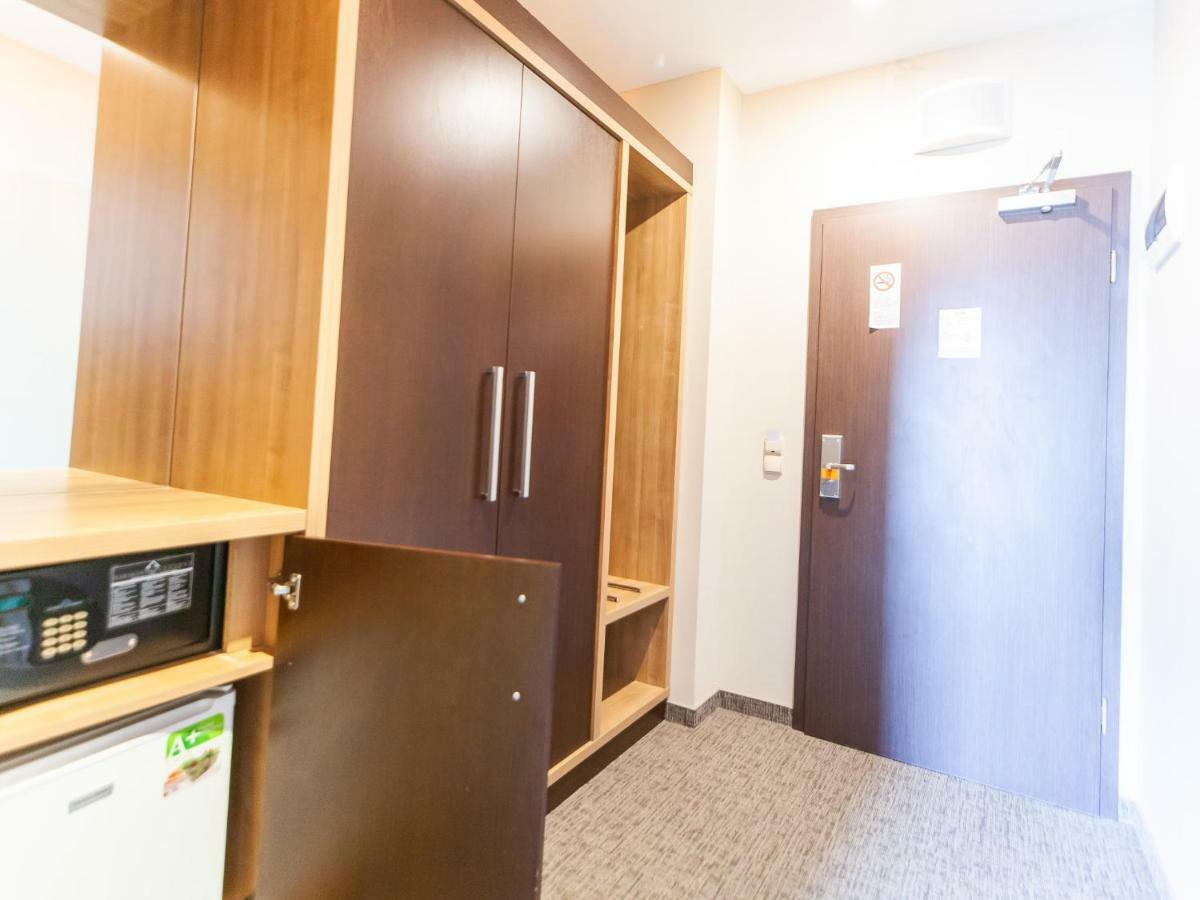 Apartament Hotelowy Delux W Kolobrzegu Ul Kosciuszki 16 Pobyt 7 Nocy 20 Procent Rabatu ,4 Dni 10 Procent Rabatu Экстерьер фото